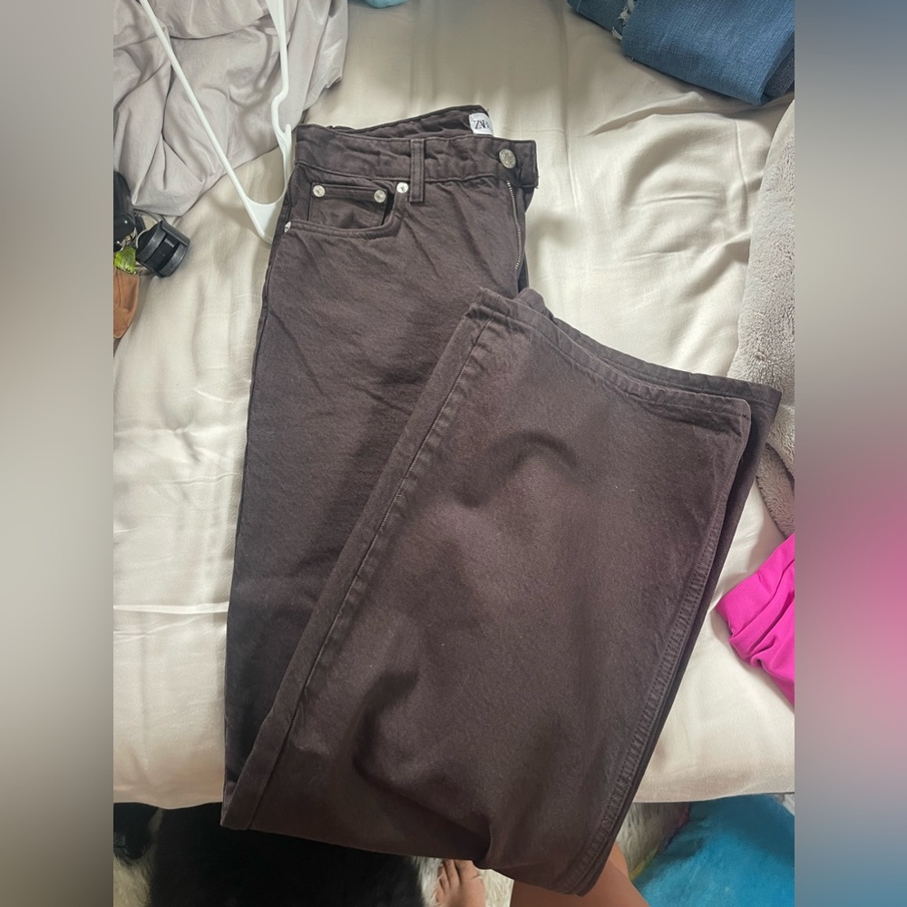 Trendy baggy jeans